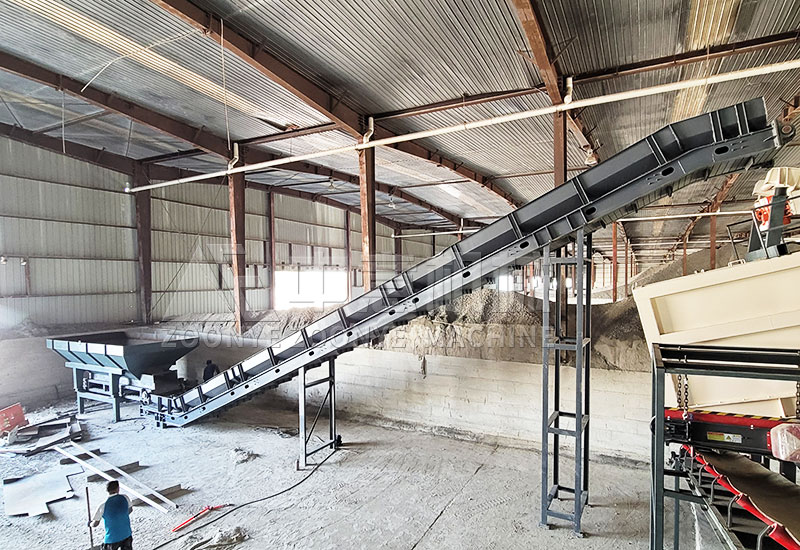 Chain plate conveyor Chain plate conveyor