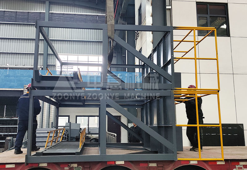 Manual sorting platform.jpg Manual sorting platform